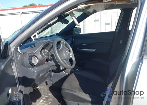 2018 Nissan Kicks Sv z USA, uszkodzony, nr VIN 3N1CP5CU4JL505843